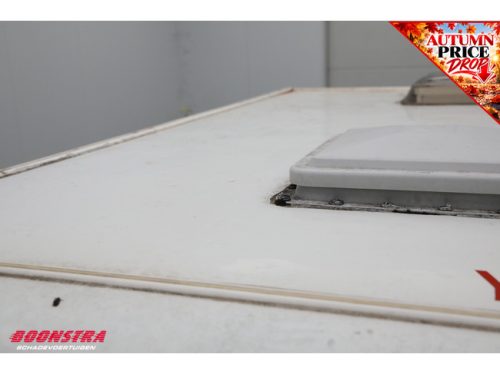 CI International Caroica 595 P 2.2 TDCI Mid-kitchen Dinette Single beds Cruise Control Camera Air Conditioning photo: 7