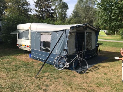 Adria Optima 425 TK 2x seating group fixed toilet photo: 14