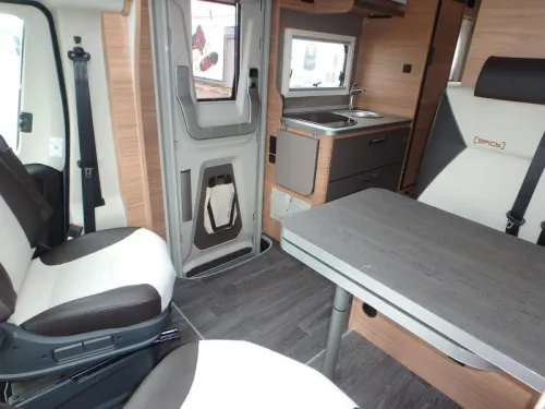 Weinsberg CaraSuite 650 MEG EDITION-SPICY Foto: 9