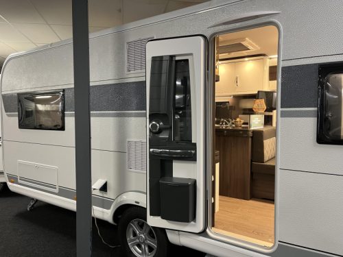 Hobby Prestige 560 FC SPECIAL OFFER PRICE! photo: 2