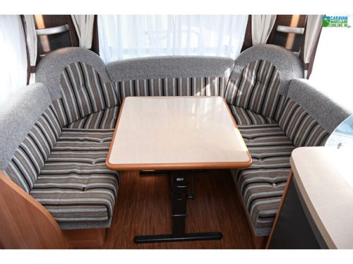 Hobby De Luxe 460UFe photo: 6