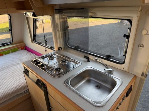 Beyerland Vitesse 400 DV Festbett, FaceToFace, Top-Aufteilung! Foto: 11