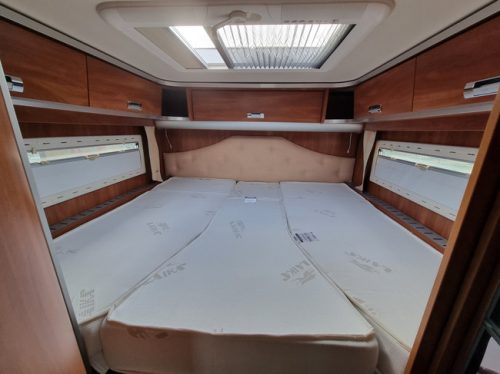 Laika Caravans s.p.a. KREOS 4009 | Distributie nieuw | Zonnepaneel | Zeer nette staat! foto: 15