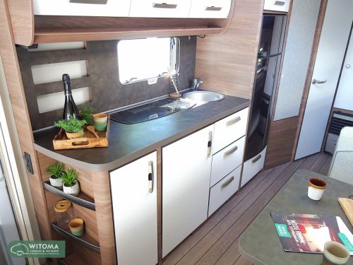 Knaus Sport 580 QS 3 bunk beds photo: 5