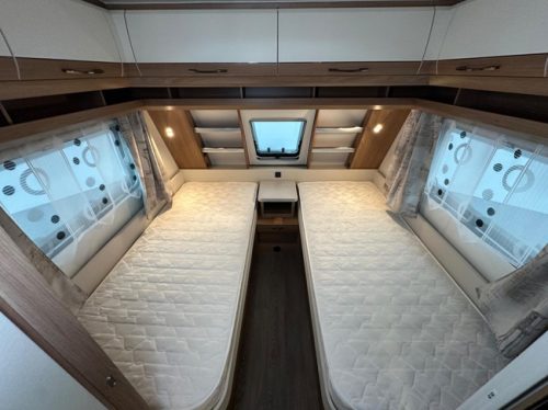 Hobby De Luxe 495 UL IC Silverline photo: 4