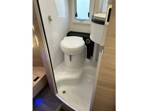 Challenger Semi-integrated 287 GA Ford Transit with Single beds 5 SEAT BELTS photo: 20