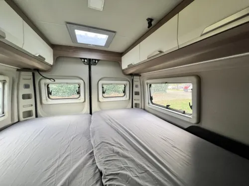 Knaus Van I 5.99 meters 9T automatic photo: 11