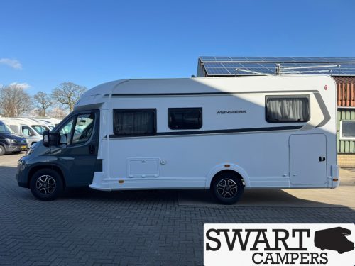 Weinsberg CaraSuite 700 ME, 180 PS Automatik 5 Gurtpl&auml;tze Hubbett Einzelbetten Foto: 6