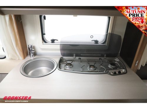 Knaus Sport 500 W04 Mover Awning photo: 16