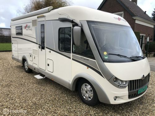 Carthago Chic C-Line I 5.0 QB 180-HP Integrated Queen bed, Drop-down bed, XXL-Garage, Extras New Model 2016