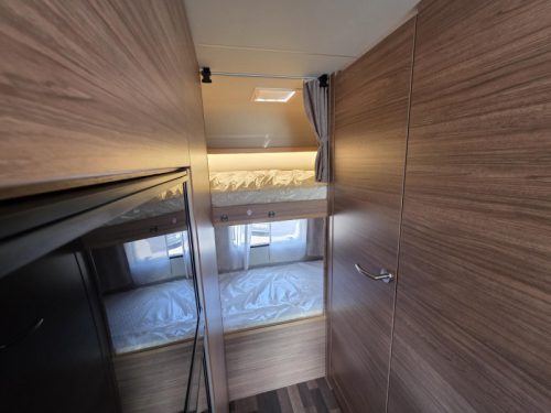 Weinsberg CaraHome 600 DKG A48 Foto: 11