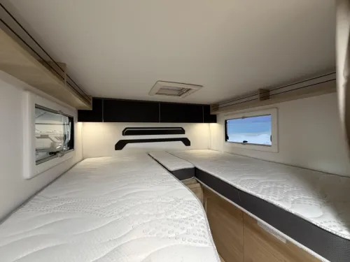 Chausson Sport Line S 697 Single beds / Automatic photo: 11