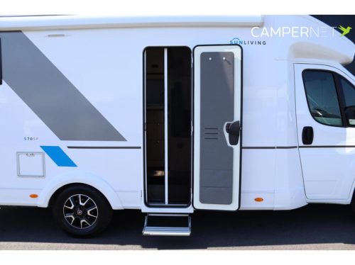 Sun Living S-SERIES S 70 SP 2.3 Multijet 150hp | Roof air conditioning | 5 seats | Lift bed | Tow bar | Transverse bed | Bearlock | Awning | Parking sensor photo: 4