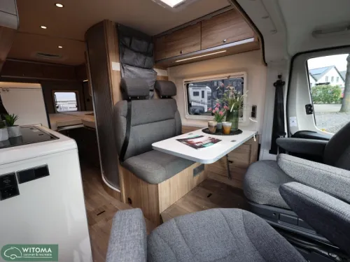Hymer Yellowstone 640 automaat!  Foto: 9