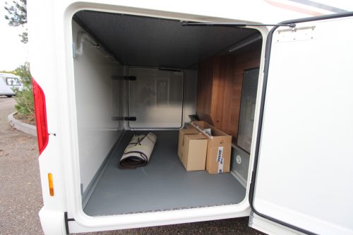 Carthago C-Tourer i 148 LE photo: 2