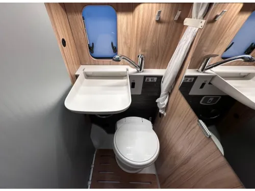 Hymer Grand Canyon NL+NAP AUT9  photo: 9