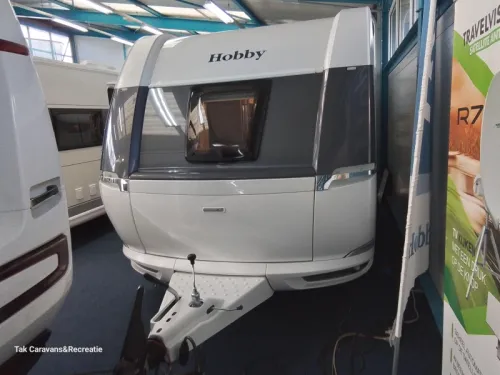 Hobby Excellent Edition 495 UL single beds photo: 1