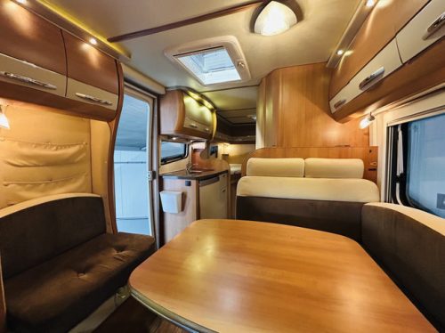 Hobby T 650 ESC Limited Edition Single beds, only 79,000 Km photo: 12