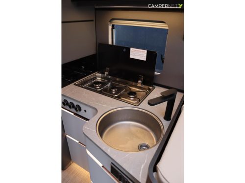 Hymer BMC-I 680 170PS Automatik | Facelift! | Hubbett | Alde | Lithium-Autarkiepaket | L&auml;ngsbetten | Winterpaket | Getrennt Foto: 16