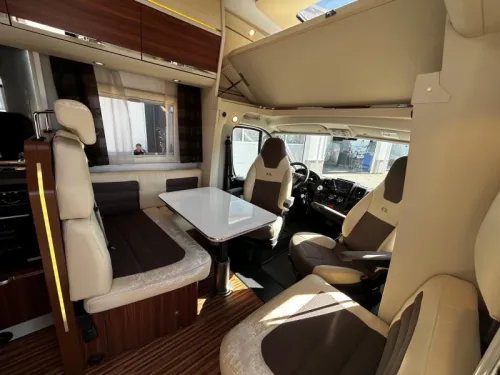 Adria Coral XL Plus 670 SL Oven, Inverter 2500 Watt photo: 11