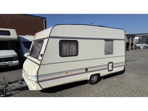 B&uuml;rstner Holiday 395 TK folding bunk bed toilet  photo: 14