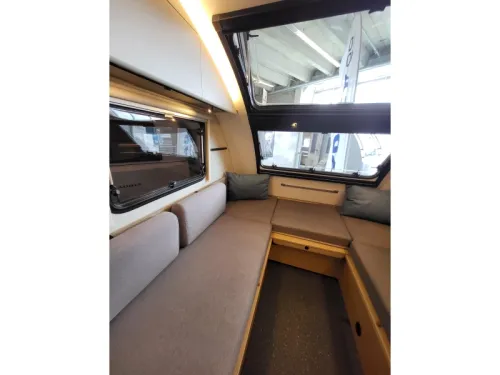Adria Action 391 LH volledig polyester  foto: 17