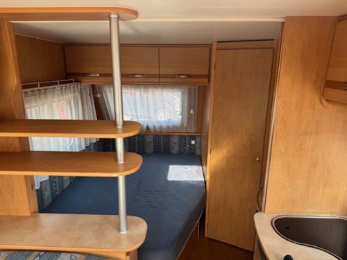 Caravelair Ambiance Style 420 mover awning bike rack photo: 9