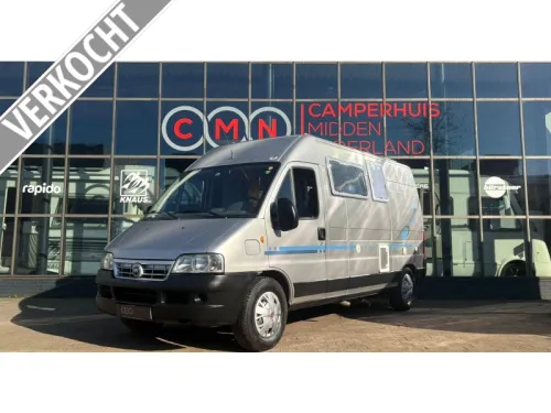 Adria Twin 560 560,Fixed bed,Air conditioning