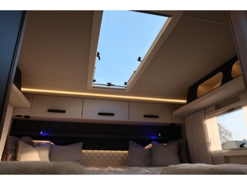 Knaus 2027 Live Ti 650MEG Platinum 180HP ALL OPTIONS! photo: 9