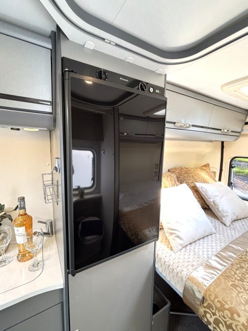 Adria Twin 600 SPT TITAN AUTOMATIC TRANSVERSE BED 150HP EURO 5 photo: 6