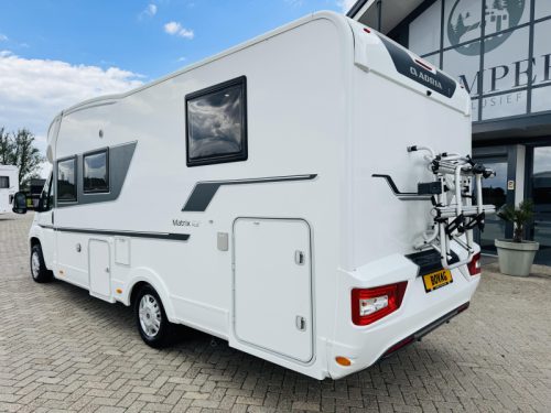 Adria Matrix Plus 670 DC Queensbed Hubbett Wechselrichter Foto: 7