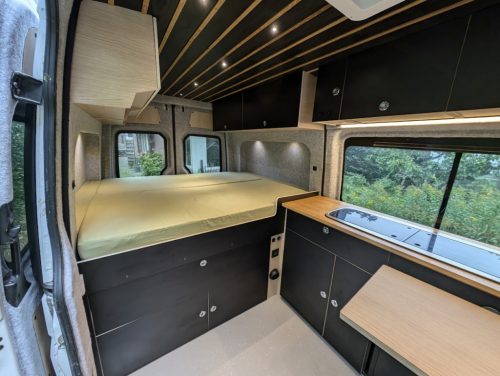 Mercedes Benz Sprinter Foto: 11