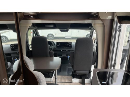 Hymer Mercedes 170-HP Automatic Euro6 ML-T 580 Single Beds XXL Garage photo: 18