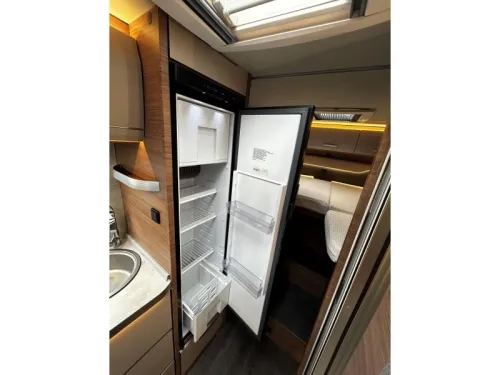 Knaus Vansation 650 MEG Luchtvering, Audio nav foto: 14