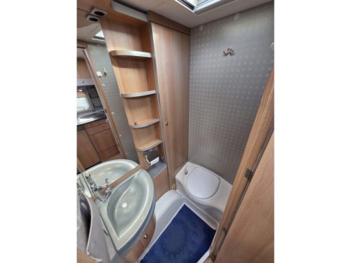 B&uuml;rstner Belcanto 460 TL MOVER | AIRCO | LUIFEL photo: 12