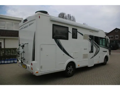 Chausson Exaltis 6028 EB Queensbed, Hubdach.  Foto: 1