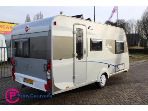 B&uuml;rstner Averso 450 French bed and dinette photo: 4