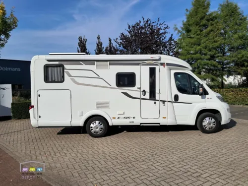 Hymer Exsis-T 474 single Single beds photo: 2