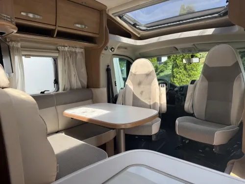 Hymer Tramp 578 T Lits jumeaux photo : 1