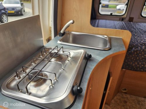 Camper van P&ouml;ssl 2 Win Camper van 2.8JTD ☆Asientos giratorios-Cama fija-128cv☆ foto: 13