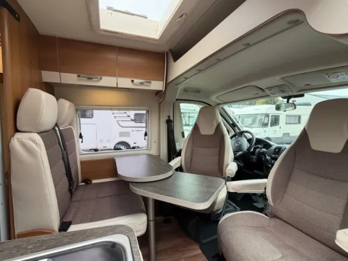 Knaus VANTourer 600 L Original Dutch Motorhome NAP photo: 5