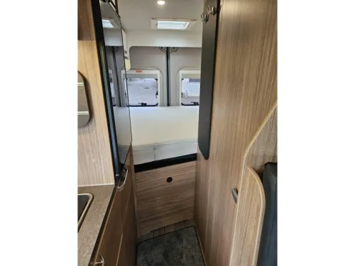 Weinsberg CaraBus 600 MQ Automatic model 2026 grey photo: 10