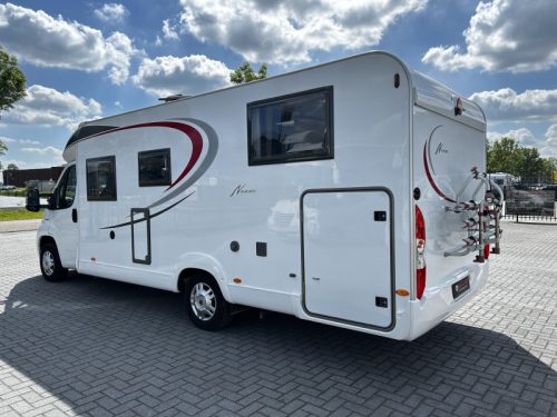 B&uuml;rstner Nexxo 728 T Single-beds/2015/Euro-5 photo: 2