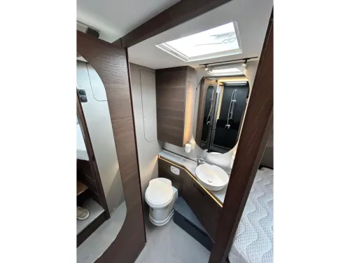 Adria Supersonic 780 SL 360 gr cam, liner seats photo: 16