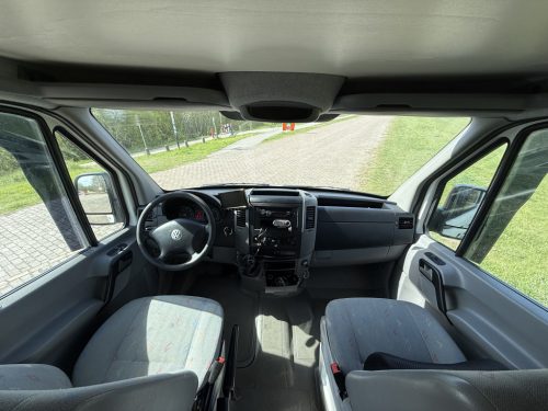 VOLKSWAGEN CRAFTER 35 AUT Foto: 9