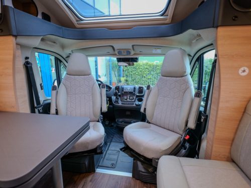 Knaus L!ve Ti Platinum 700 MEG AUTOMAAT L&Auml;NGSBETT 2027! Foto: 8