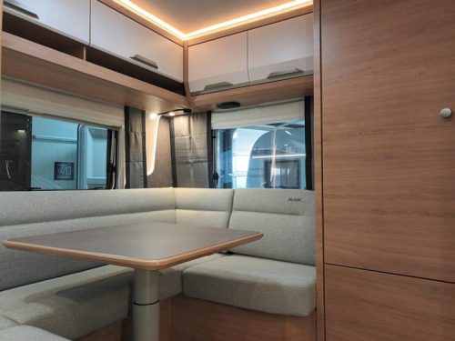 Knaus Sudwind Black Selection 500 EU photo: 1