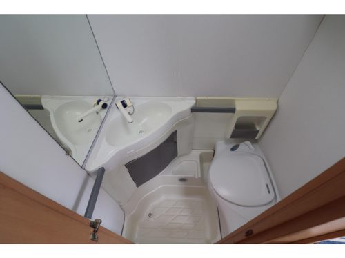 Knaus Sudwind 420 QD Mover/ Auvent de voyage photo : 12