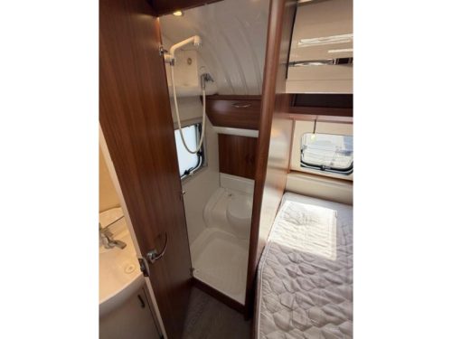 Hobby Excellent 495 UFE Incl. Mover Awning photo: 19