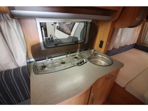 Knaus Sport 450 FU Rondzit, Voortent,  foto: 14